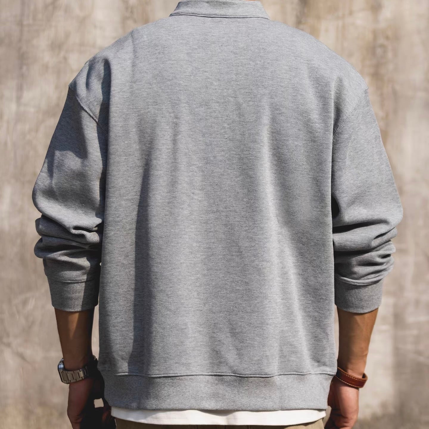 マウンテンロゴ ヘンリーネック スウェットプルオーバー(3Colors)260121