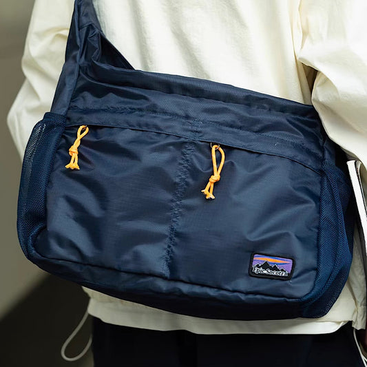 ワンポイントロゴ カジュアル ショルダーバッグ(2Colors)250313