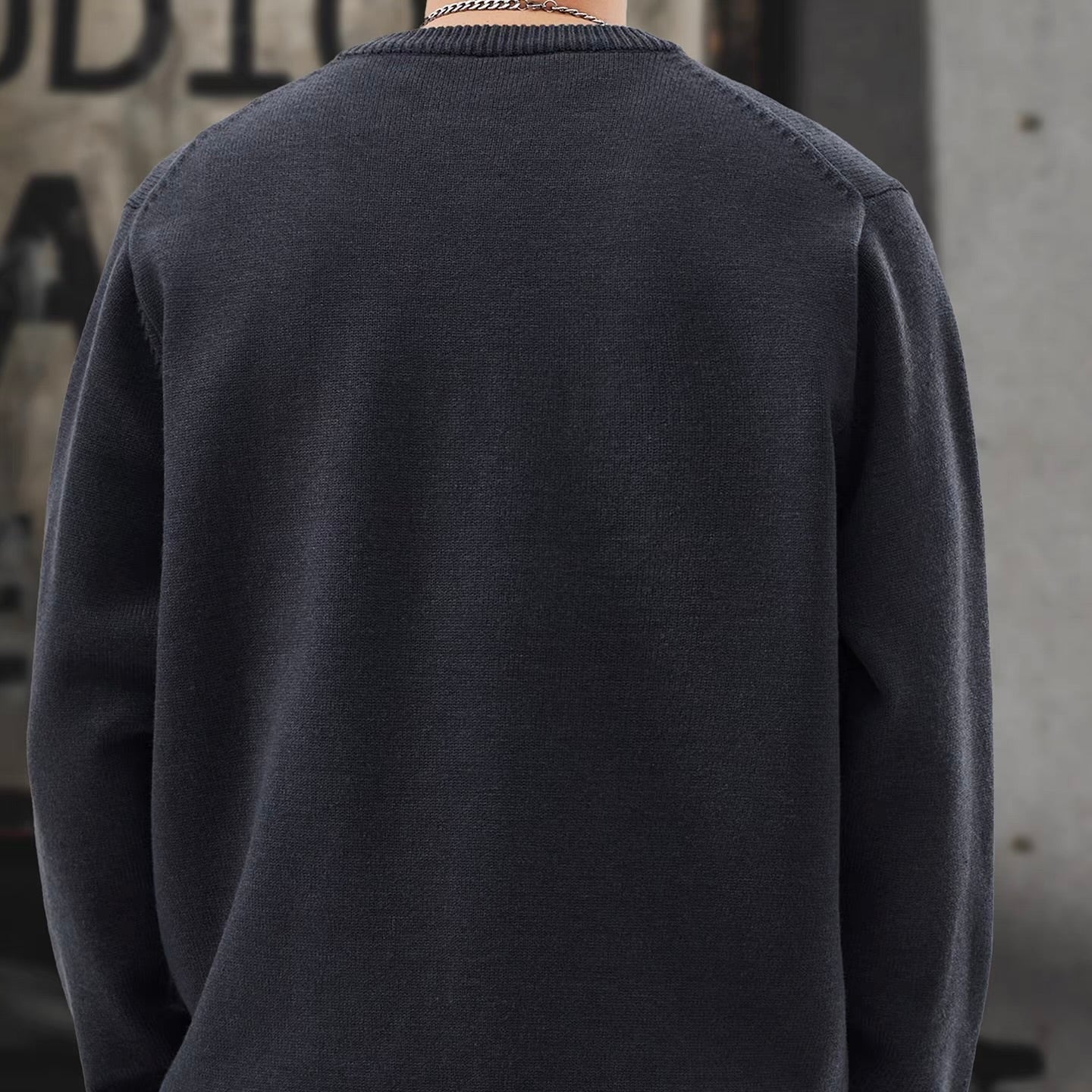 立体ロゴ ニットプルオーバー(1Color)251075