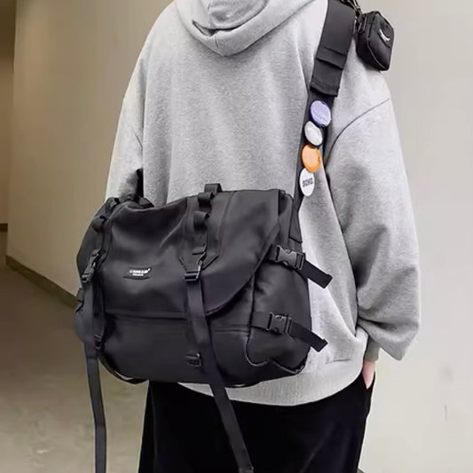 ポーチ付 防水 大容量ショルダーバッグ(1Color)- F205