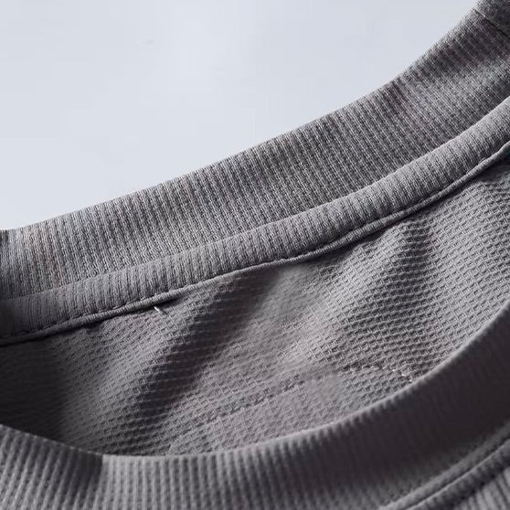 速乾 軽量 スポーツTシャツ（10Colors）260276