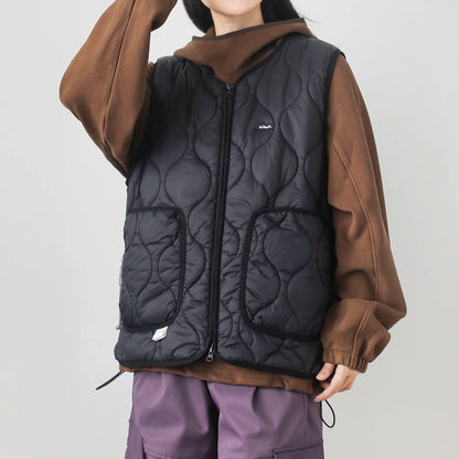 Vネック ビッグポケット付 ダウンベスト（2Colors）250985