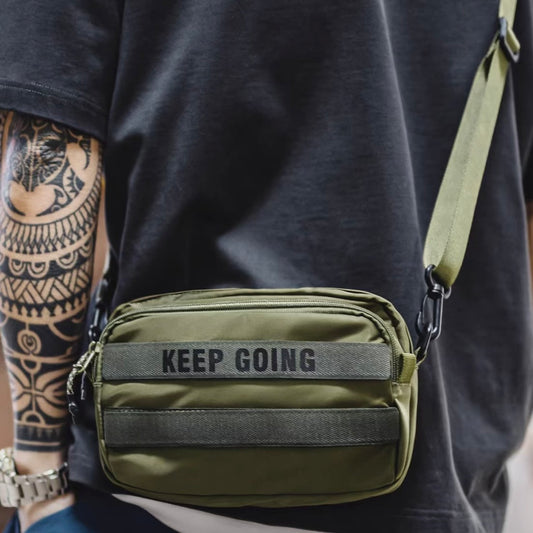 ベルクロカスタマイズ ショルダーバッグ（2Colors）260243