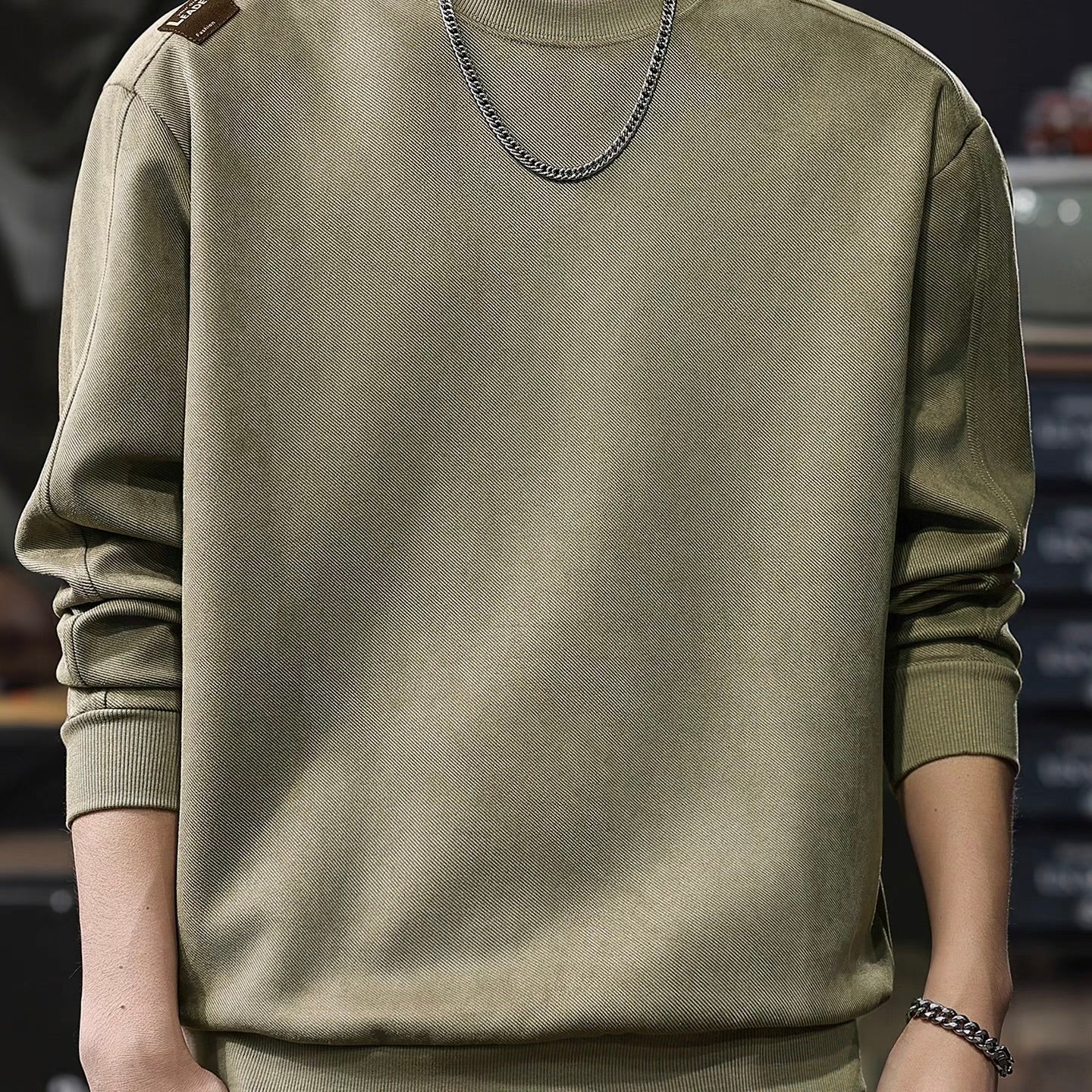 シンプル ロゴ付 スウェットプルオーバー（3Colors）251008