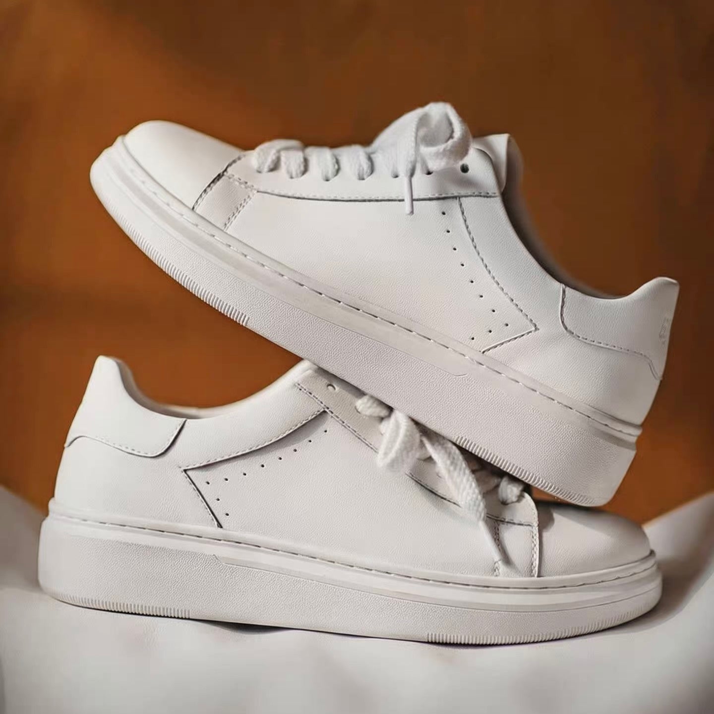 オールホワイト レトロ スニーカー（1Color）260132