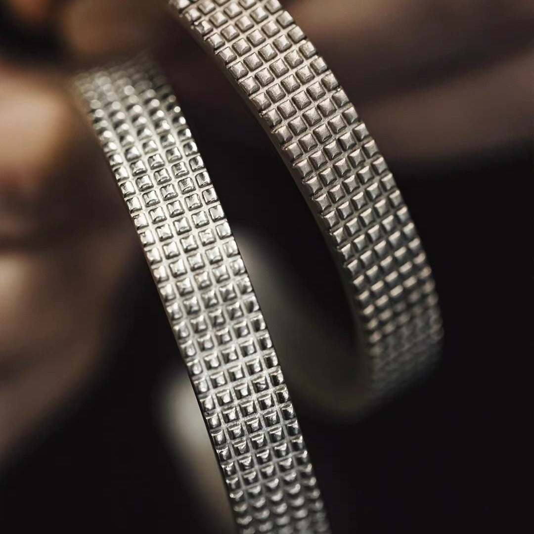 刻印入り ハーフバングル（1Color）260077