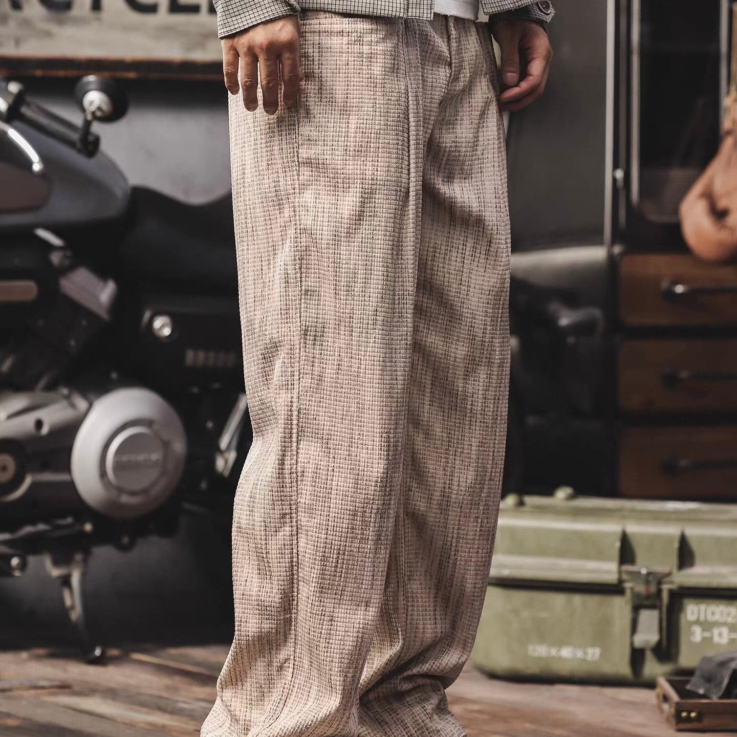 テクスチャー ルーズ カジュアルパンツ（2Colors）260090