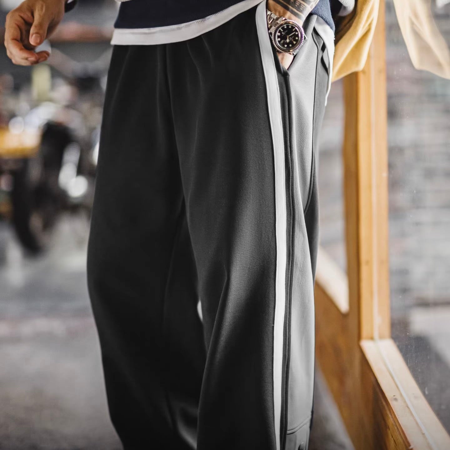 ラインデザイン ボタンダウンパンツ（1Color）251068