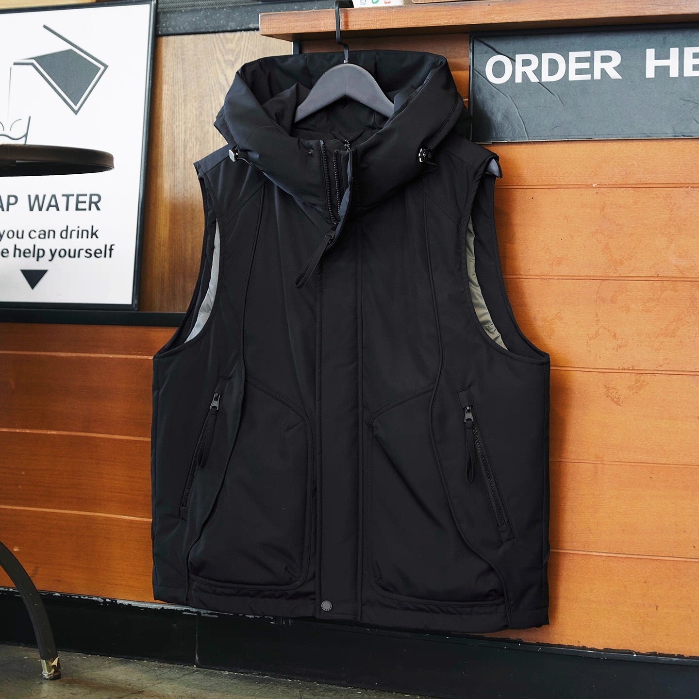 ワーク フード付ダウンベスト（3Colors）250972