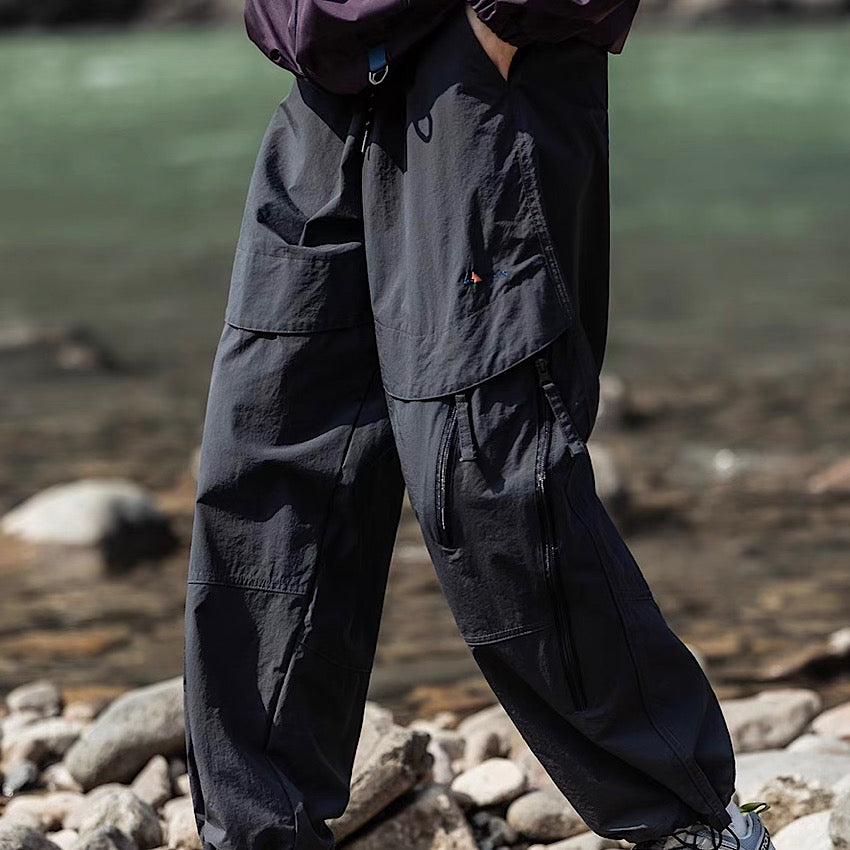 刺繍 裾ドローコード 防水 ワイドパンツ（3Colors）250186 – Champyee