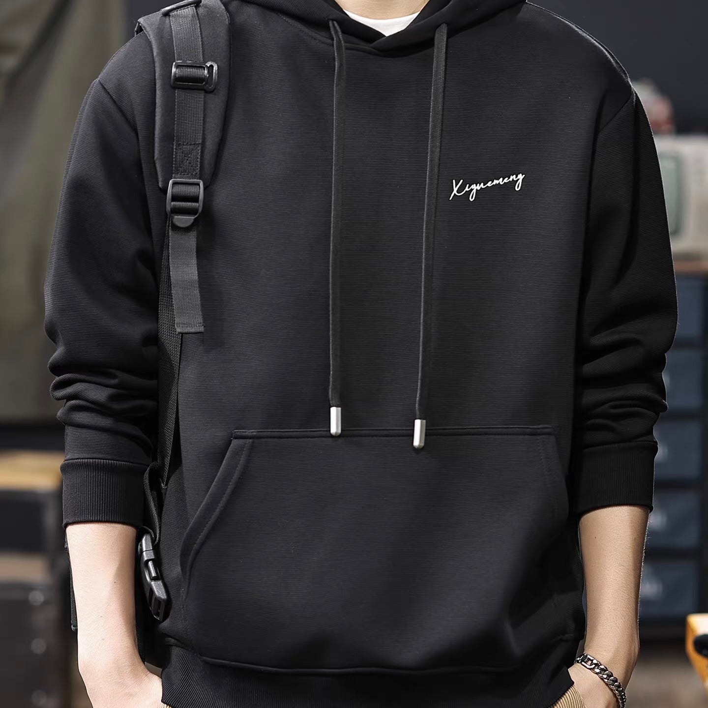 ワンポイント刺繍 プルオーバーフーディー
（2Colors）251085