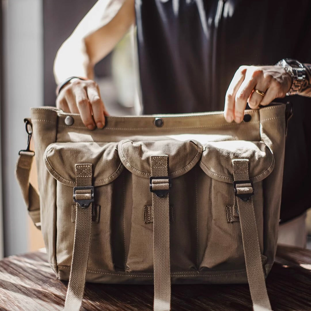 スリーポケット フィールド ショルダーバッグ（1Color）251036