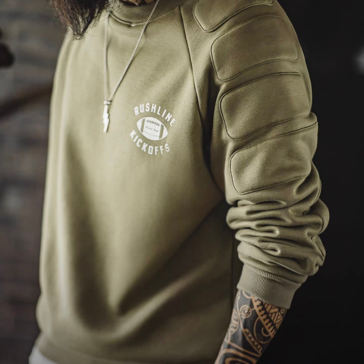 ラグビーモチーフ 裏起毛スウェット（2Colors）251074