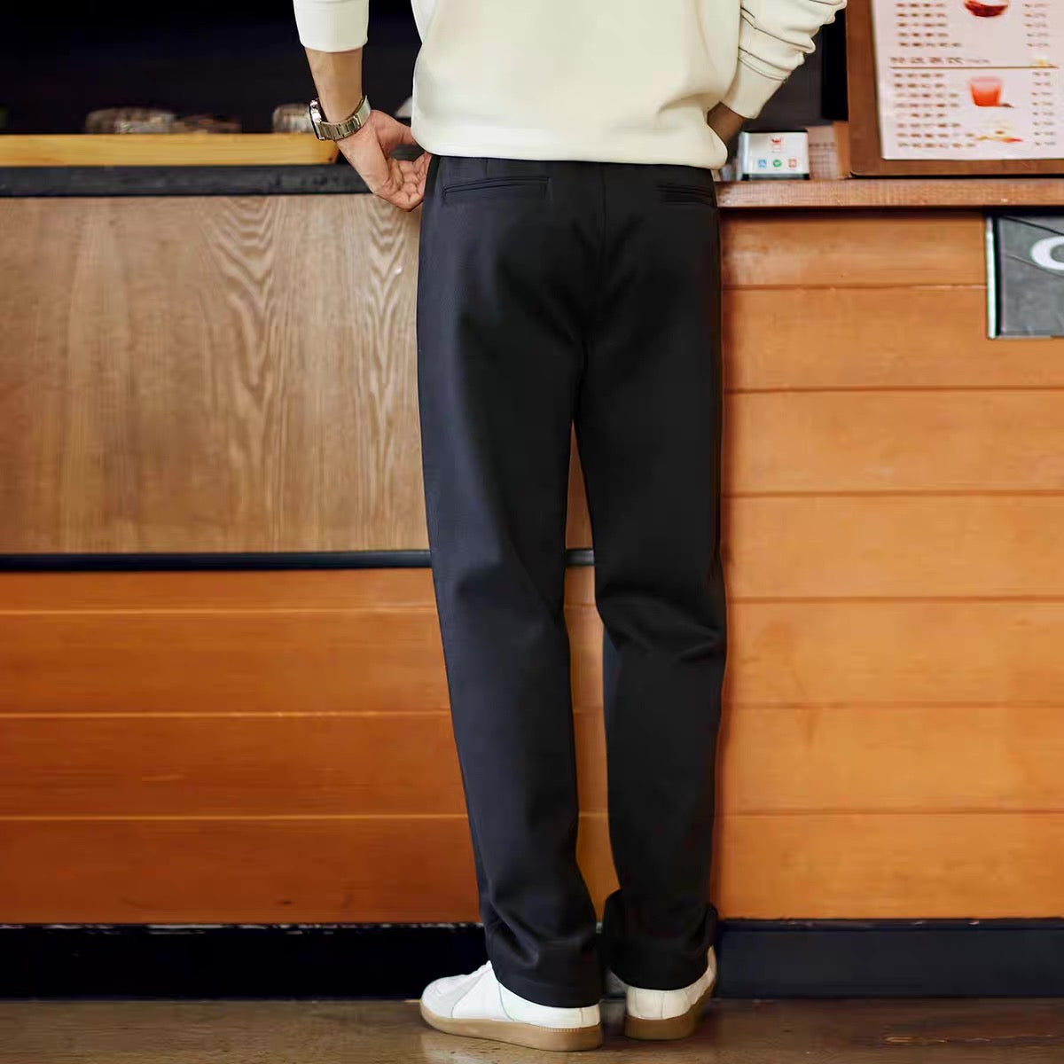 ワンタック ストレッチ ストレートパンツ（2Colors）250862