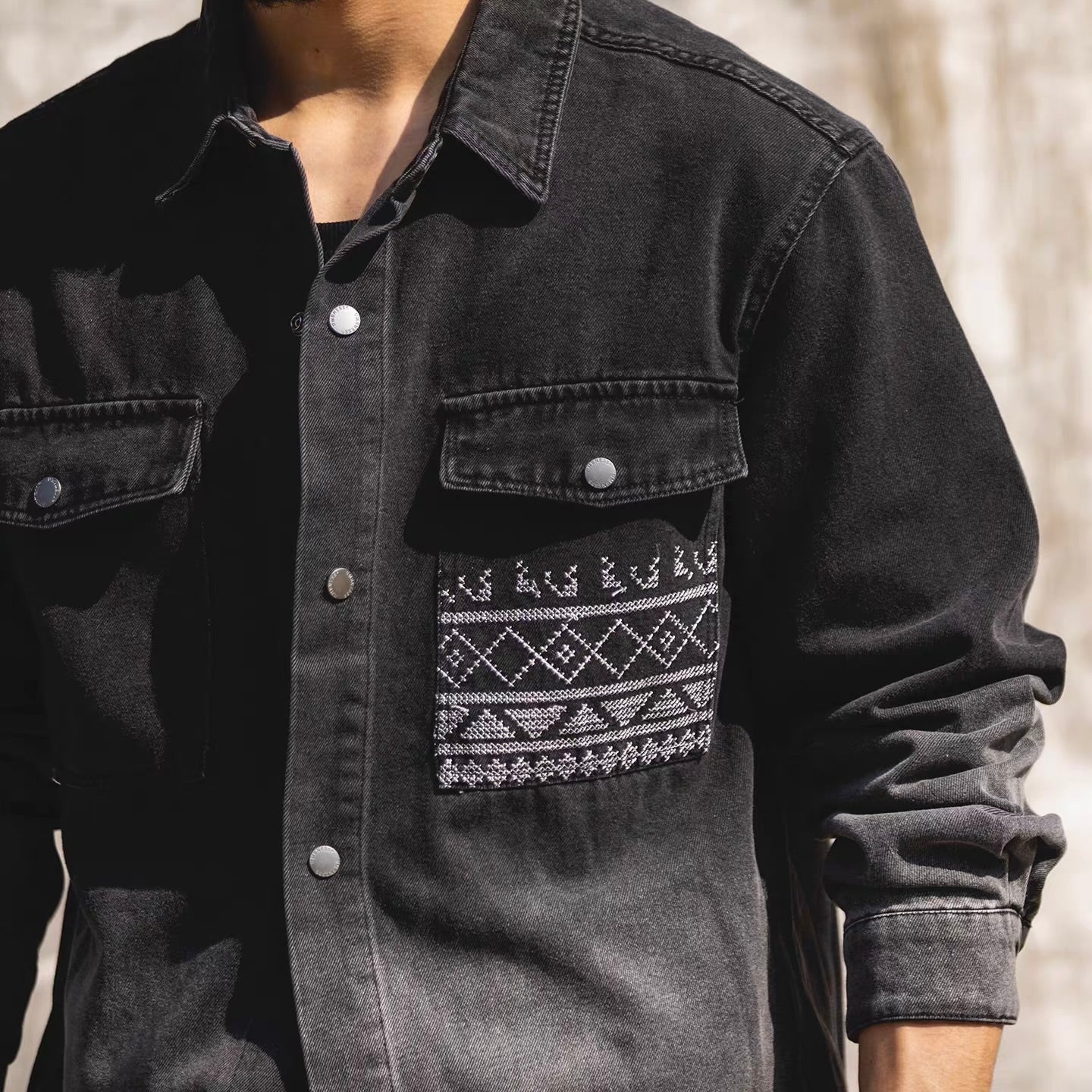 エスニック柄 グラデーション デニムシャツ（1Color）260211