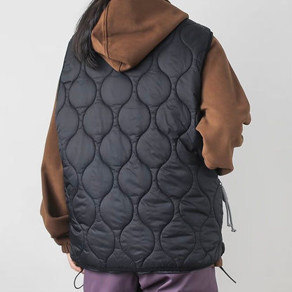 Vネック ビッグポケット付 ダウンベスト（2Colors）250985