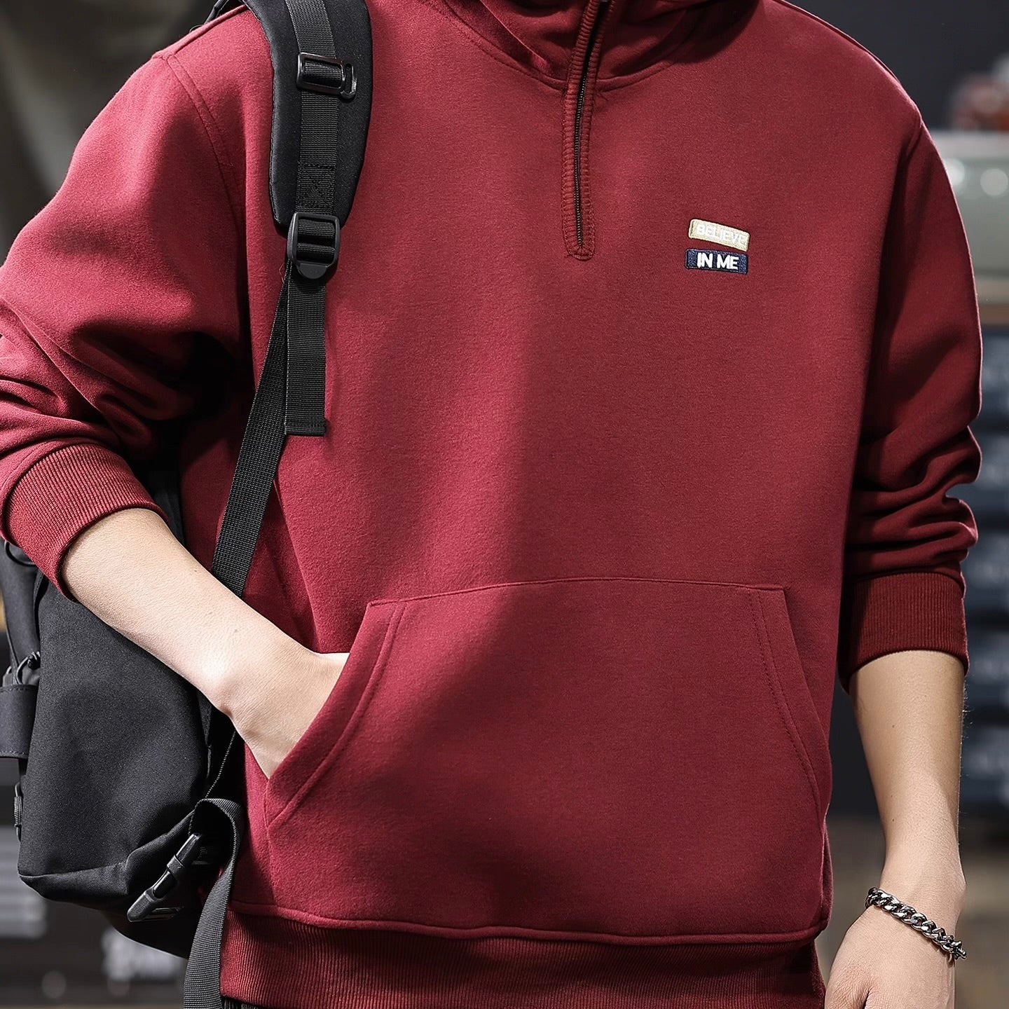 ワンポイントロゴ ハーフジップ フーディー（4Colors）251007