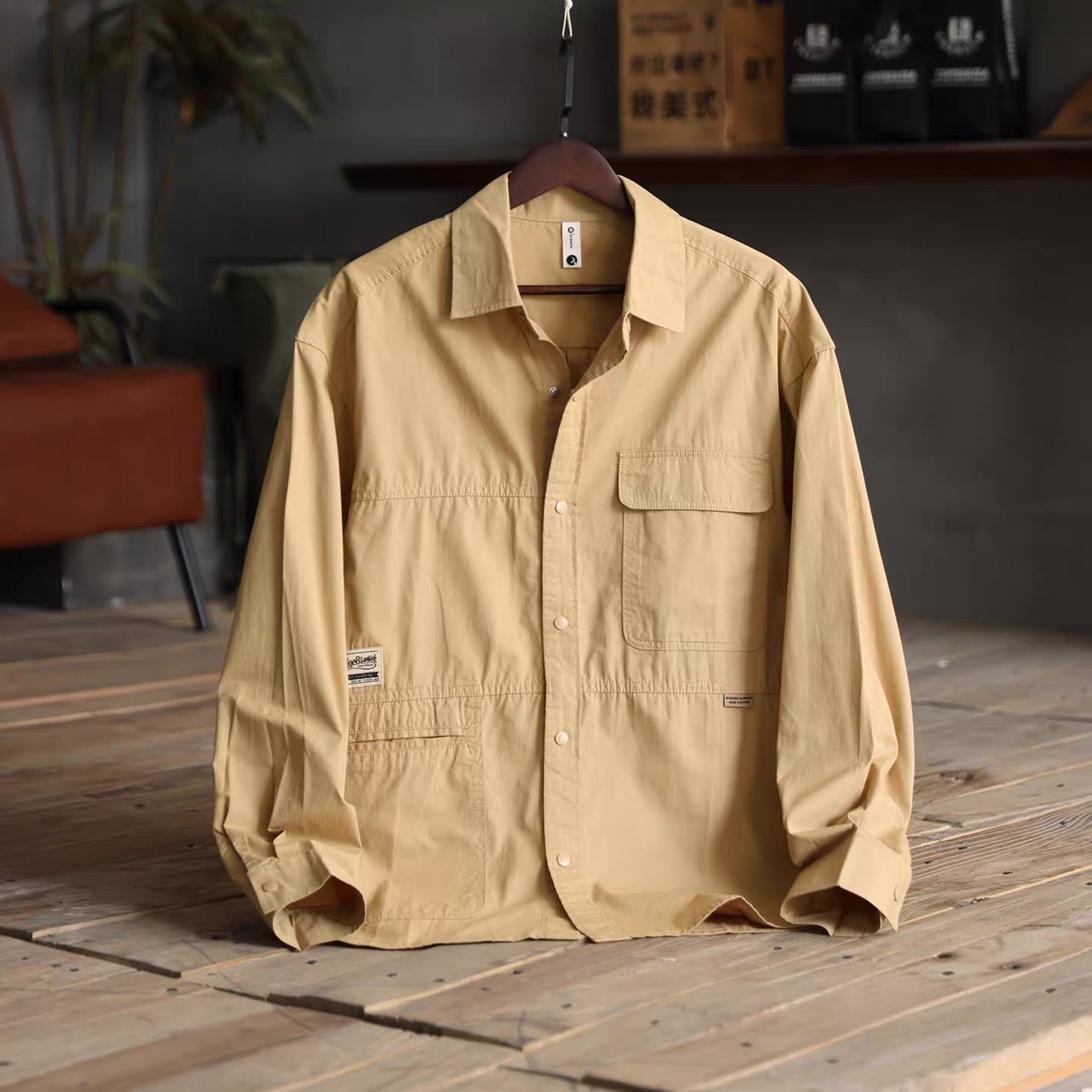 ポケット付 ワンポイントロゴ ワークシャツ（3Colors）260213