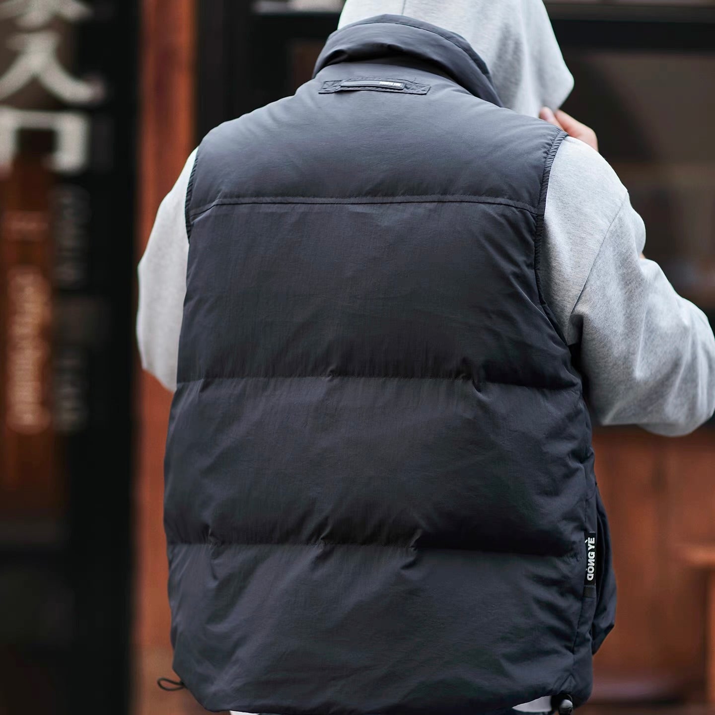 ビッグポケット付 ダックダウンベスト（2Colors）251026