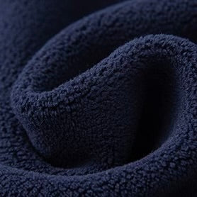 裏起毛 ロゴ入り プルオーバーフーディー（3Colors）251013