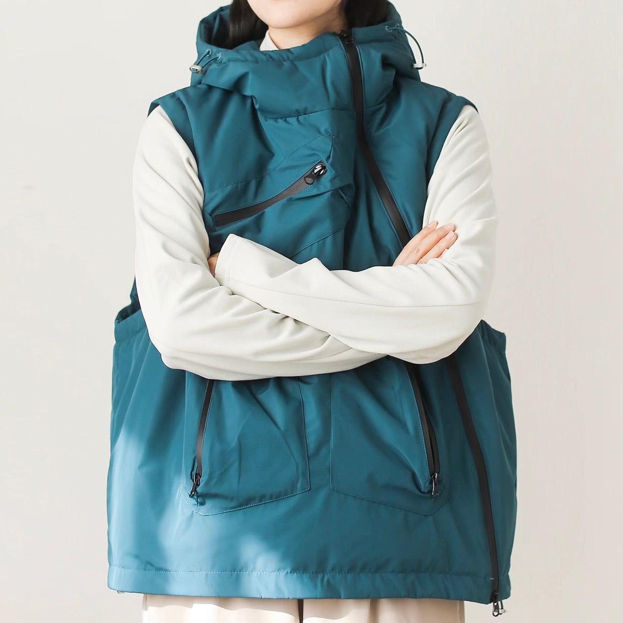 カーブジップデザイン ダウンベスト（2Colors）251030