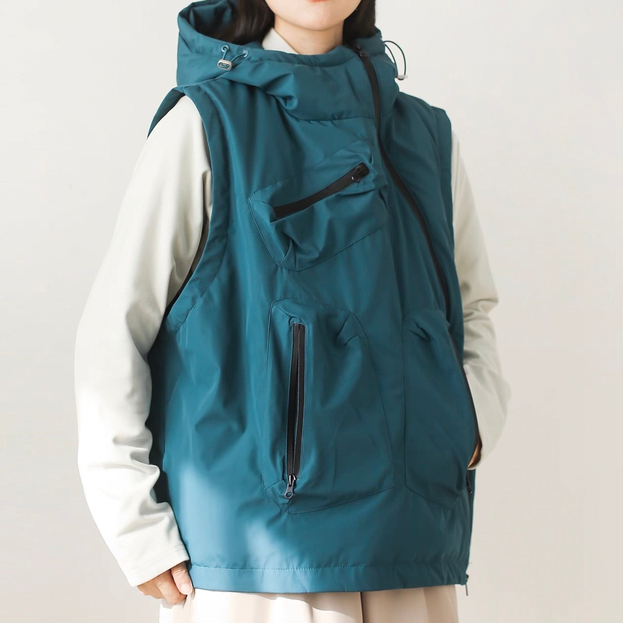 カーブジップデザイン ダウンベスト（2Colors）251030