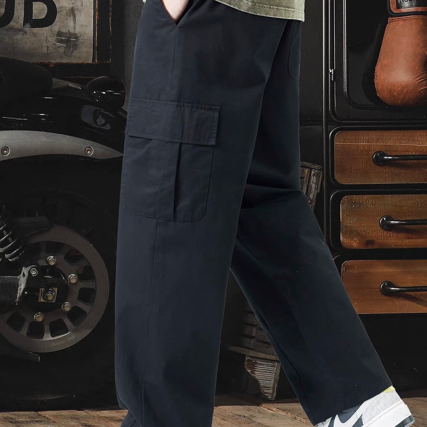 裾タック入り ワイド カーゴパンツ（2Colors）251057