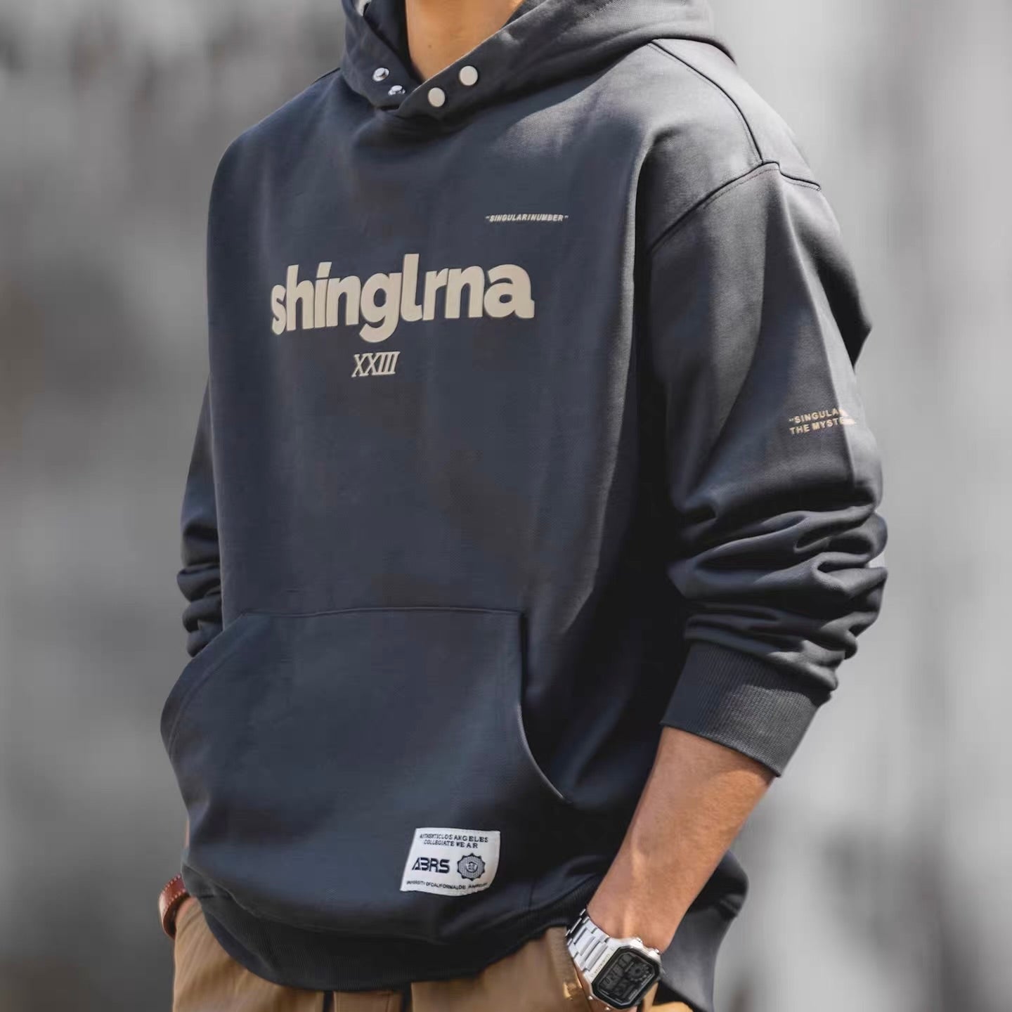 アメリカンレトロ プルオーバーフーディー（4Colors）260210