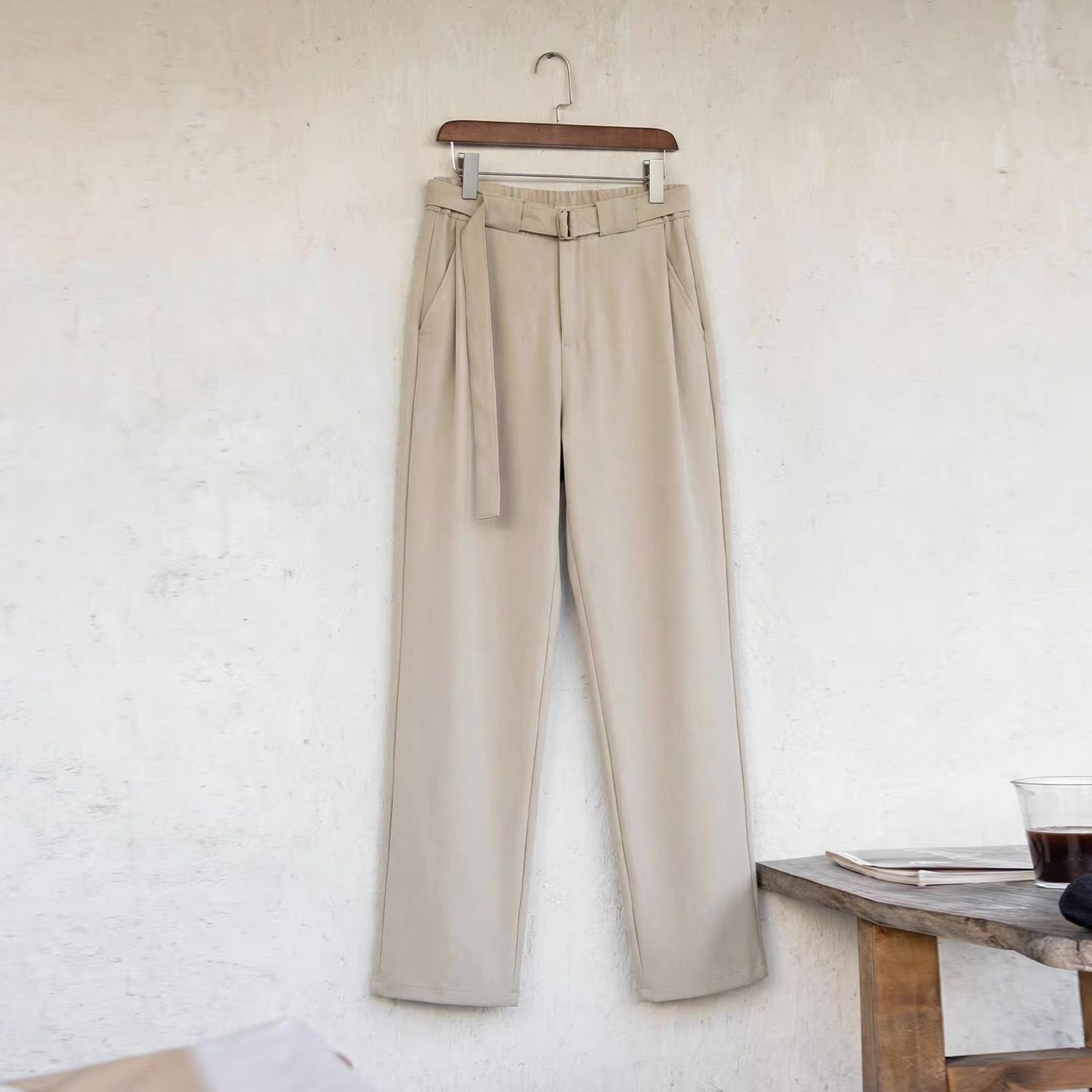 共布ベルト付 ストレートパンツ（2Colors）260085