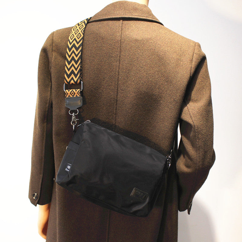 幾何学模様ストラップ シンプルデザイン ショルダーバッグ（3Colors